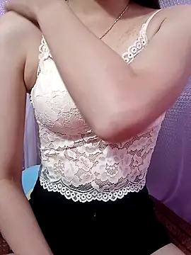 CherryBeii online show from May 4, 1:29 pm