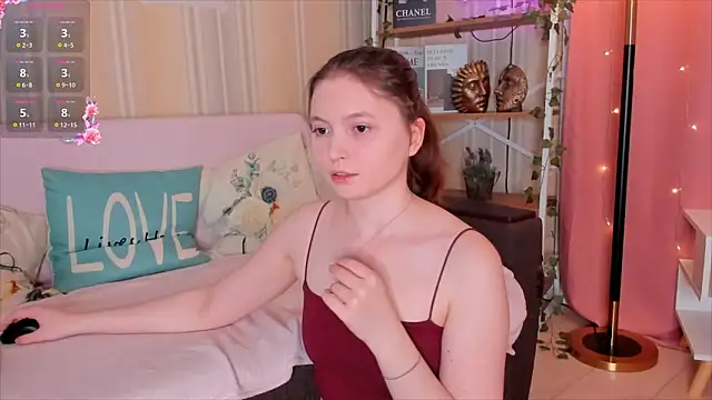 Ruminelle online show from March 22, 12:08 pm