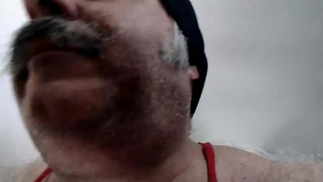 Snapshot of bullmusclejoe chatting on April 7, 1:00 pm bullmusclejoe online show from April 7, 1:00 pm