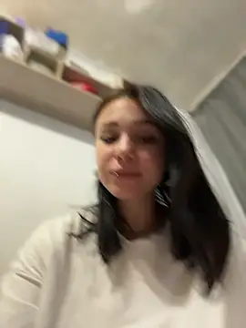 Snapshot of VendiMur chatting on January 8, 2:03 am VendiMur online show from January 8, 2:03 am