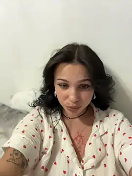 Snapshot of VendiMur chatting on January 18, 2:04 am VendiMur online show from January 18, 2:04 am