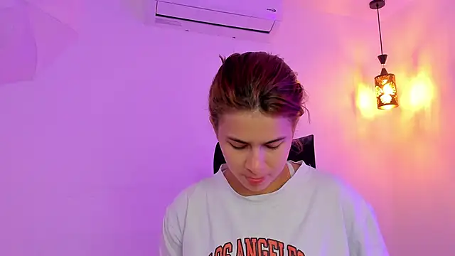 kaylajhonnes6 online show from September 24, 2:20 pm