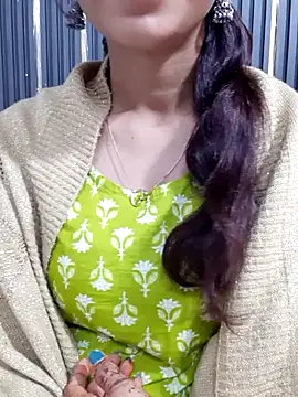 Snapshot of siya_rani67 chatting on October 15, 10:15 am siya rani67 online show from October 15, 10:15 am