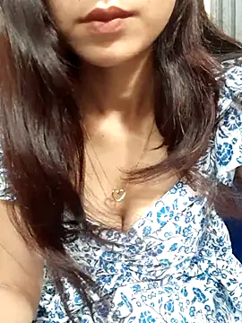 Snapshot of siya_rani67 chatting on October 17, 6:54 pm siya rani67 online show from October 17, 6:54 pm