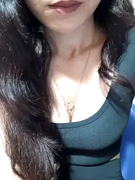 Snapshot of siya_rani67 chatting on October 24, 4:03 pm siya rani67 online show from October 24, 4:03 pm