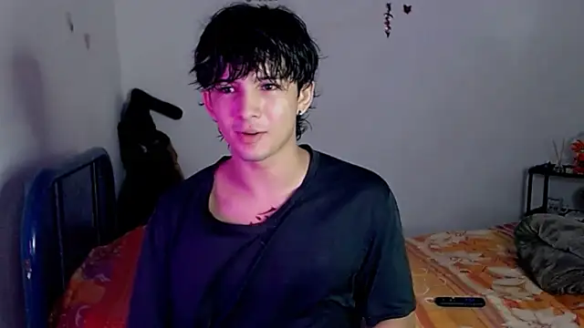 Snapshot of big_lunatic chatting on September 19, 4:25 am big lunatic online show from September 19, 4:25 am