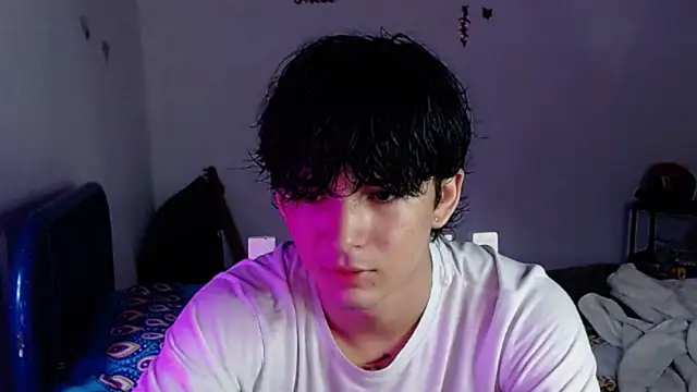 Snapshot of big_lunatic chatting on September 23, 1:47 pm big lunatic online show from September 23, 1:47 pm