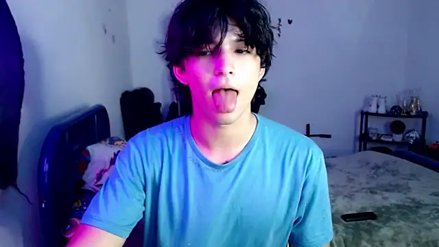 Snapshot of big_lunatic chatting on October 31, 11:39 pm big lunatic online show from October 31, 11:39 pm