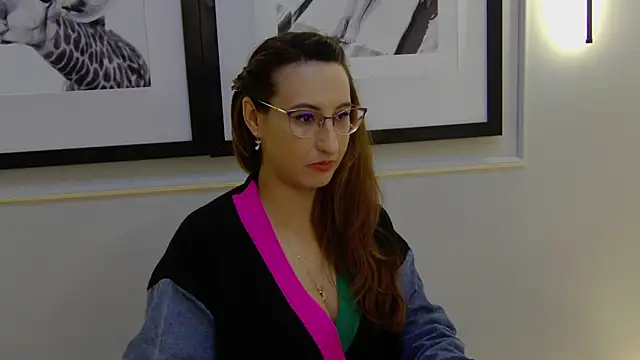 Snapshot of LysAd chatting on November 10, 4:17 pm LysAd online show from November 10, 4:17 pm