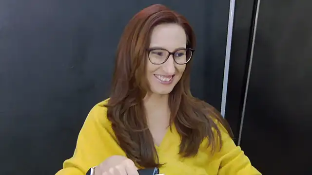 Snapshot of LysAd chatting on February 7, 4:54 pm LysAd online show from February 7, 4:54 pm