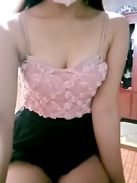 Snapshot of mymy06 chatting on September 29, 10:20 am mymy06 online show from September 29, 10:20 am