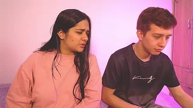 mae nathan  online show from September 25, 11:36 am