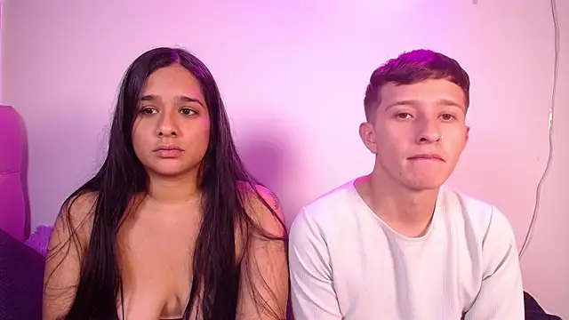 mae nathan  online show from April 21, 7:39 pm