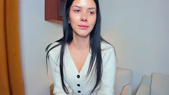 Snapshot of JoCauterucci chatting on October 1, 6:52 am JoCauterucci online show from October 1, 6:52 am