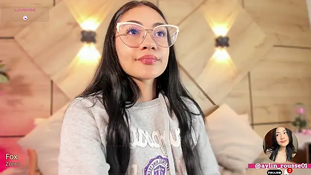 Snapshot of aylin_rousse chatting on October 9, 7:34 pm aylin rousse online show from October 9, 7:34 pm
