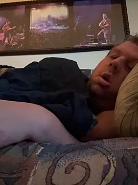 Snapshot of Stephanie1984 chatting on October 9, 6:06 pm Stephanie1984 online show from October 9, 6:06 pm