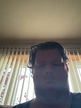 Snapshot of Stephanie1984 chatting on October 27, 11:25 am Stephanie1984 online show from October 27, 11:25 am