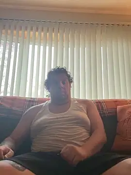 Snapshot of Stephanie1984 chatting on October 30, 12:06 pm Stephanie1984 online show from October 30, 12:06 pm