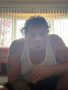 Snapshot of Stephanie1984 chatting on October 31, 12:17 pm Stephanie1984 online show from October 31, 12:17 pm