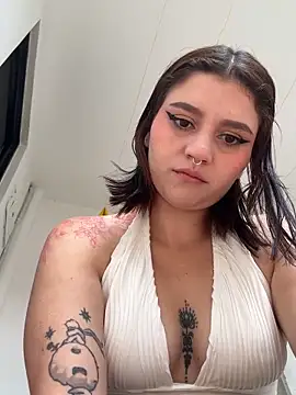 keomi-3 online show from February 11, 5:07 pm