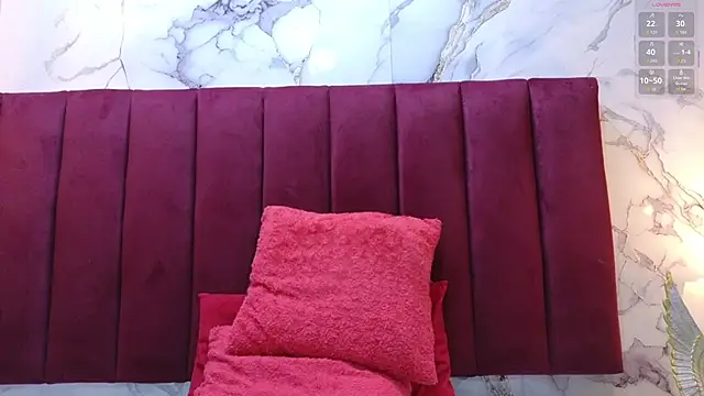 Snapshot of JeyJVazquez_ chatting on October 13, 1:44 pm JeyJVazquez  online show from October 13, 1:44 pm