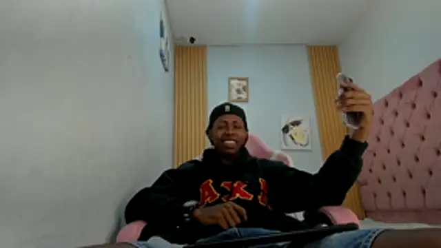 Snapshot of Jax_Maliq chatting on October 15, 5:57 pm Jax Maliq online show from October 15, 5:57 pm