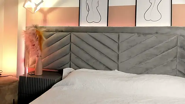 Snapshot of Mia_Valentine_ chatting on September 24, 8:45 pm Mia Valentine online show from September 24, 8:45 pm