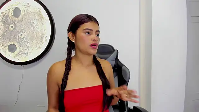 Snapshot of Miaa_Rosse chatting on October 1, 12:00 pm Miaa Rosse online show from October 1, 12:00 pm