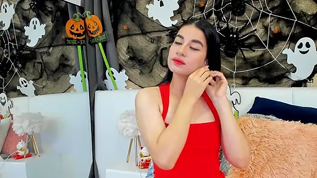 MiaDunoff online show from October 29, 9:16 pm