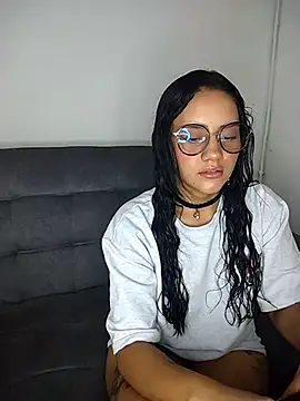 AntonelaDuarte online show from September 12, 12:11 am