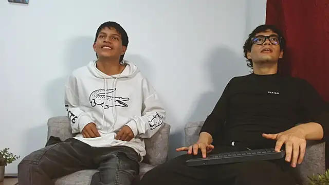 lil azmodeuss online show from September 9, 3:17 am