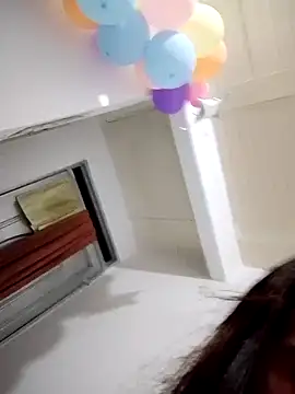 dali0420 online show from October 17, 3:10 am