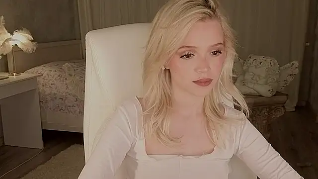 I am joss online show from April 24, 12:24 am