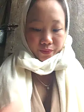 liu-liusexy online show from May 3, 2:39 am