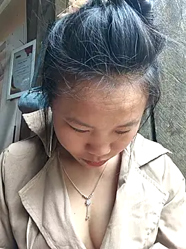 liu-liusexy online show from May 10, 1:22 am