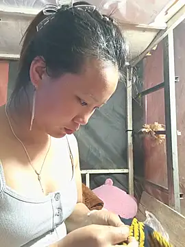 Snapshot of liu-liusexy chatting on June 27, 2:44 pm liu-liusexy online show from June 27, 2:44 pm