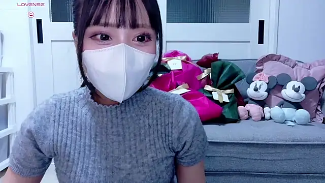 Snapshot of YURi_luv chatting on September 28, 11:04 am YURi luv online show from September 28, 11:04 am