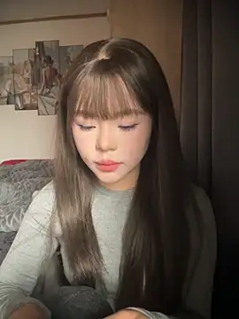 SarahBeii online show from December 4, 2:54 am