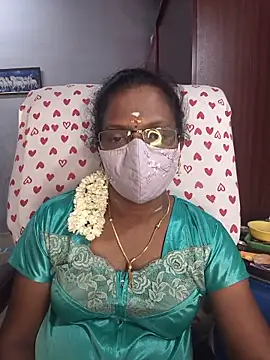 Snapshot of umashreetamil chatting on May 11, 5:43 pm umashreetamil online show from May 11, 5:43 pm