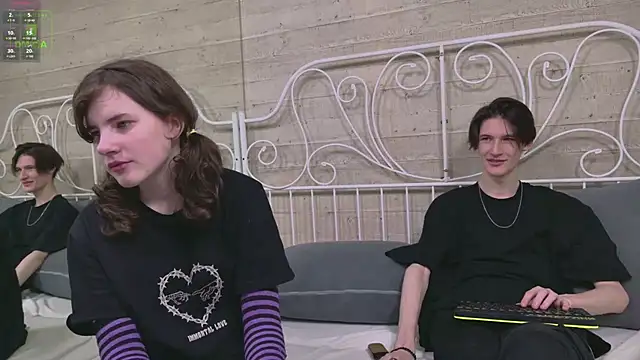 ViviaraNGendy online show from September 21, 10:39 am