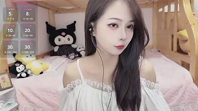 Sue101010 online show from October 1, 9:54 pm