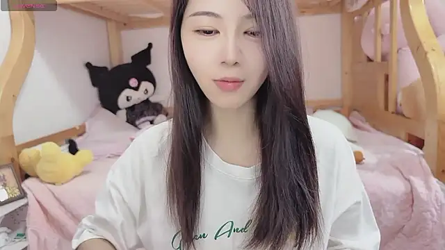 Sue101010 online show from October 5, 6:12 am