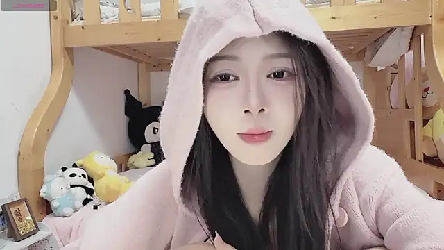 Sue101010 online show from October 22, 12:38 pm