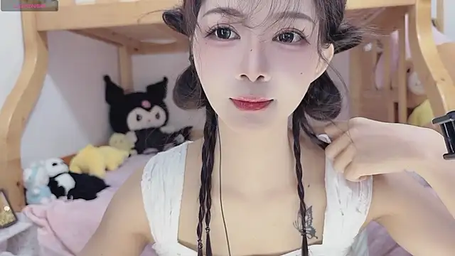 Sue101010 online show from October 30, 2:07 pm