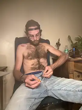 hungspundick1 online show from October 15, 2:39 pm