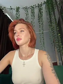 LittleFox    online show from July 1, 5:53 am