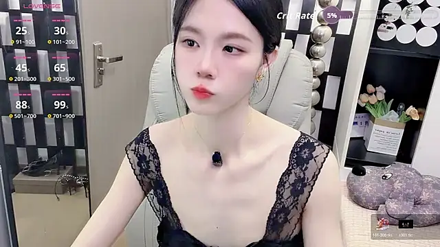 Yueyue-MM online show from May 3, 1:17 pm