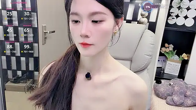 Yueyue-MM online show from May 10, 2:44 pm