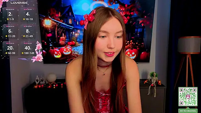 Snapshot of ElfredaTupy chatting on October 28, 6:39 am ElfredaTupy online show from October 28, 6:39 am