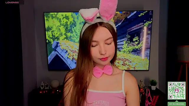 Snapshot of ElfredaTupy chatting on October 29, 6:04 am ElfredaTupy online show from October 29, 6:04 am